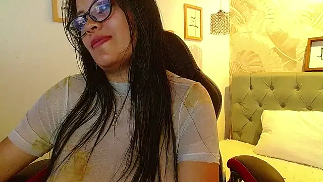 Snapshot of violletha chatting on January 31, 2025, 6:57 pm violletha online show from January 31, 2025, 6:57 pm