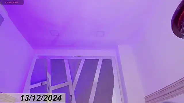 Snapshot of Brianna_Hots chatting on December 14, 2024, 5:07 am Brianna Hots online show from December 14, 2024, 5:07 am