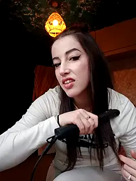 LuLuLover89 online show from December 27, 2024, 3:04 pm
