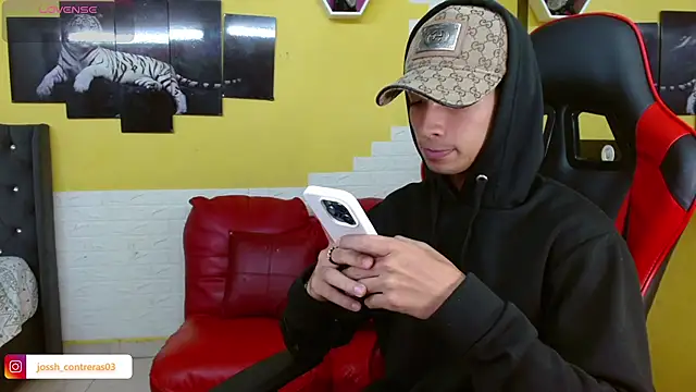 jose sexycumm online show from October 15, 2025, 7:47 pm