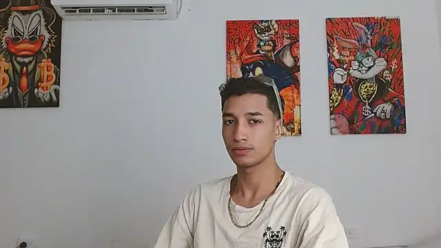 jose sexycumm online show from March 12, 2026, 4:24 pm