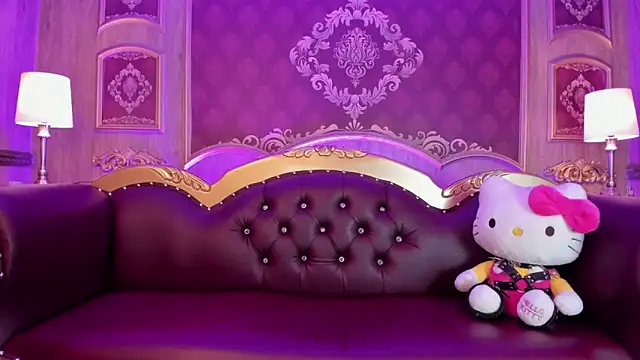 ElectraRaptiis online show from February 11, 2025, 11:01 pm