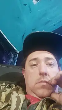 Snapshot of Boo-boo_kittyfux chatting on December 23, 2025, 3:59 am Boo-boo kittyfux online show from December 23, 2025, 3:59 am