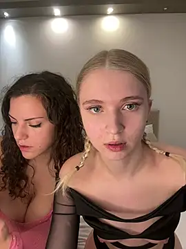 Snapshot of OliviaOcean69 chatting on January 9, 2026, 7:26 pm OliviaOcean69 online show from January 9, 2026, 7:26 pm