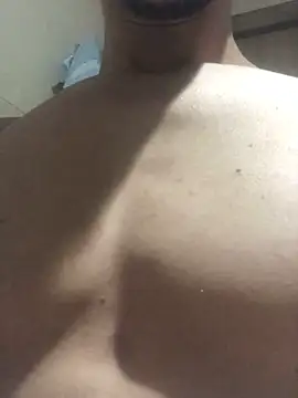 Snapshot of favormaker chatting on March 21, 2025, 3:55 am favormaker online show from March 21, 2025, 3:55 am