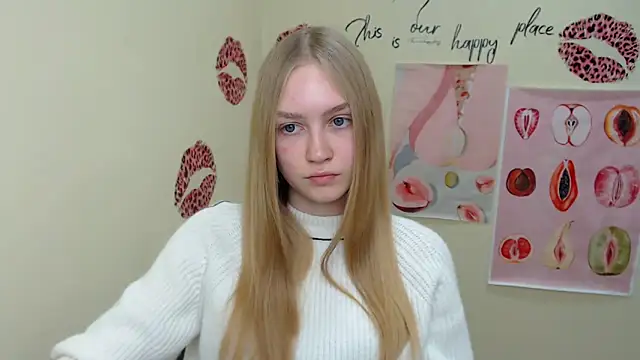 Snapshot of MademoiselleCl chatting on January 12, 2025, 10:23 am MademoiselleCl online show from January 12, 2025, 10:23 am