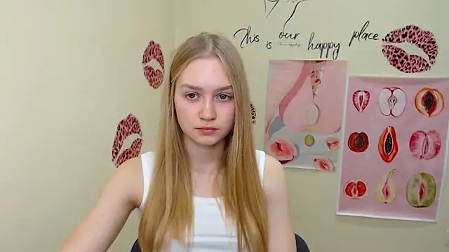 Snapshot of MademoiselleCl chatting on February 2, 2025, 7:20 am MademoiselleCl online show from February 2, 2025, 7:20 am