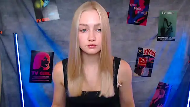 Snapshot of MademoiselleCl chatting on September 19, 2025, 1:01 pm MademoiselleCl online show from September 19, 2025, 1:01 pm