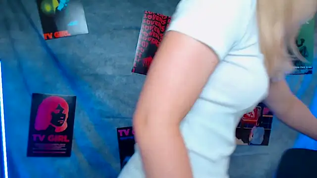 Snapshot of MademoiselleCl chatting on September 23, 2025, 12:19 pm MademoiselleCl online show from September 23, 2025, 12:19 pm