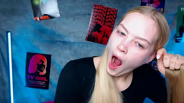 Snapshot of MademoiselleCl chatting on October 20, 2025, 6:14 am MademoiselleCl online show from October 20, 2025, 6:14 am