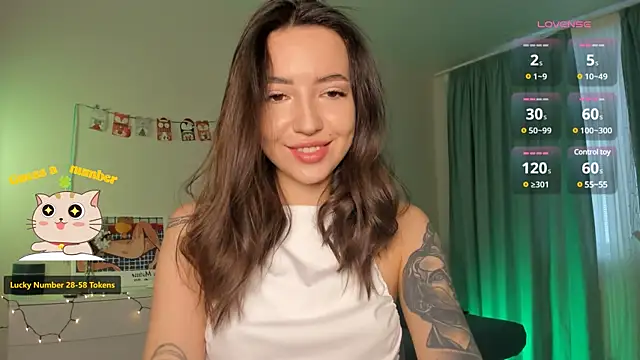 Oh My Dianee online show from December 20, 2024, 8:17 am