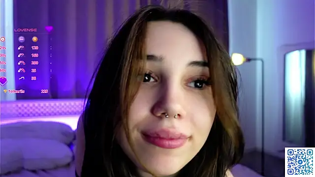 Snapshot of GillianDowdey chatting on March 5, 2025, 4:24 am GillianDowdey online show from March 5, 2025, 4:24 am