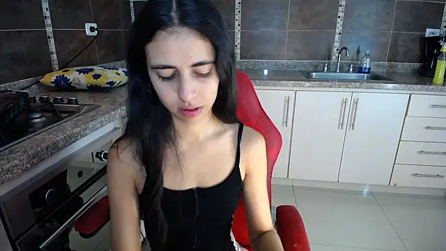 anna alvarez online show from February 6, 2026, 11:24 am