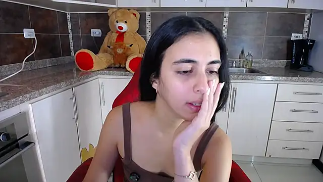 Snapshot of anna_alvarez chatting on July 19, 2026, 11:47 am anna alvarez online show from July 19, 2026, 11:47 am
