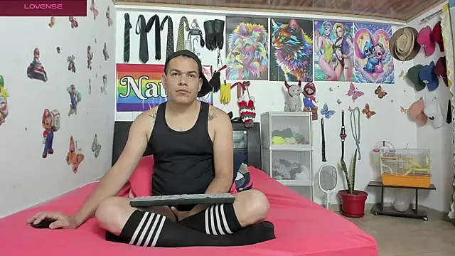 Snapshot of nathan_sanchez chatting on October 10, 2025, 10:03 am nathan sanchez online show from October 10, 2025, 10:03 am