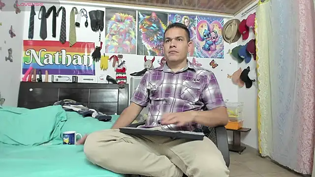 Snapshot of nathan_sanchez chatting on October 31, 2025, 5:08 am nathan sanchez online show from October 31, 2025, 5:08 am