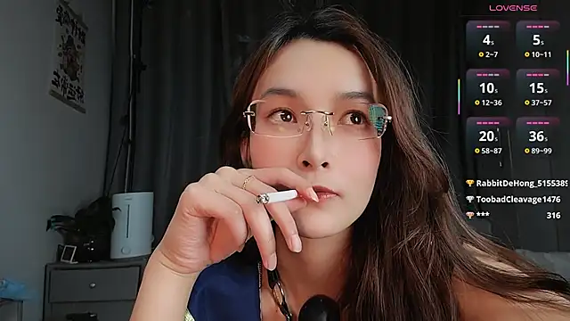 Snapshot of Youth3_ chatting on March 15, 2025, 5:26 pm Youth3 online show from March 15, 2025, 5:26 pm