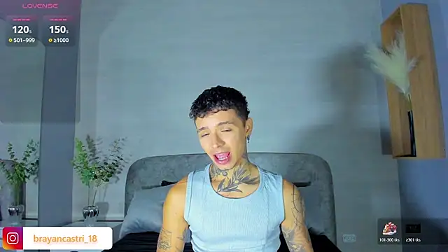 Snapshot of Ian_Castillo_ chatting on May 30, 2026, 11:18 am Ian Castillo online show from May 30, 2026, 11:18 am