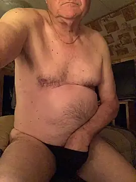 Snapshot of Tonybaloney1972 chatting on February 10, 2025, 5:47 am Tonybaloney1972 online show from February 10, 2025, 5:47 am