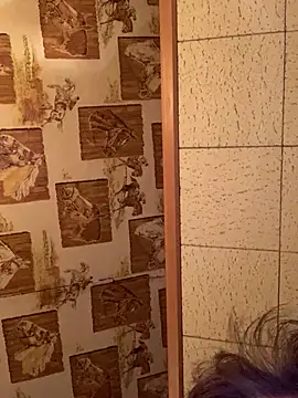 Snapshot of Tonybaloney1972 chatting on December 22, 2025, 5:26 am Tonybaloney1972 online show from December 22, 2025, 5:26 am