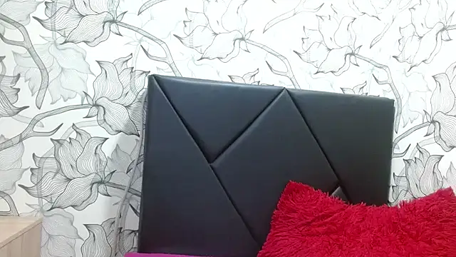 sarax ximena online show from January 20, 2025, 4:01 pm