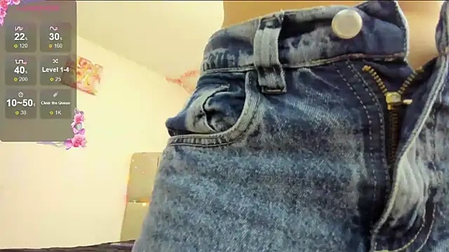 Snapshot of Aaron_Jassell1 chatting on February 7, 2025, 1:58 am Aaron Jassell1 online show from February 7, 2025, 1:58 am