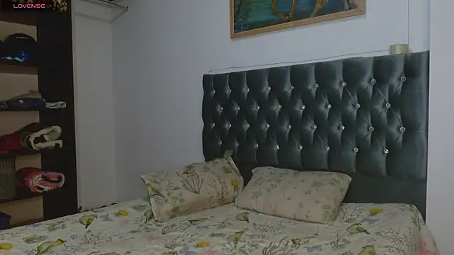 AntonellaAndNoah online show from December 17, 2024, 12:23 am