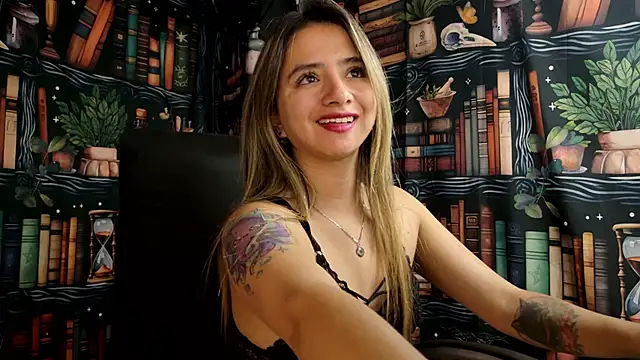 julietta   jackson online show from February 18, 2025, 11:08 pm