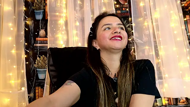 julietta   jackson online show from June 11, 2026, 12:32 am