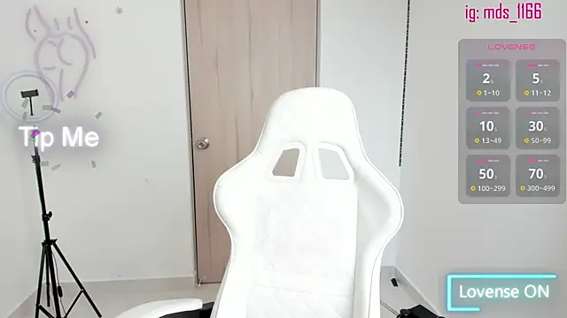 Snapshot of Mia_adams66 chatting on January 21, 2025, 8:54 pm Mia adams66 online show from January 21, 2025, 8:54 pm