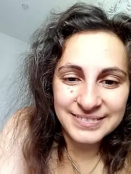 Snapshot of ShelaDiass chatting on October 12, 2025, 4:44 am ShelaDiass online show from October 12, 2025, 4:44 am