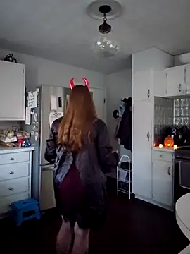 MsShelby40 online show from October 31, 2025, 10:11 pm