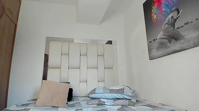 smit hot sr online show from February 24, 2026, 6:22 am