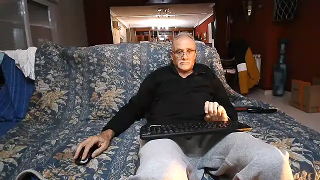 maduroguapo online show from December 16, 2024, 9:31 pm