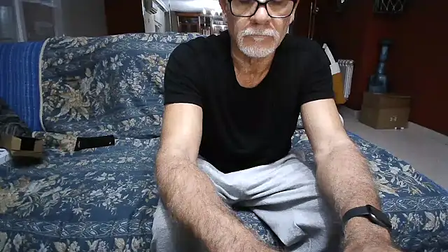 maduroguapo online show from January 9, 2025, 9:47 pm