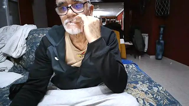 maduroguapo online show from March 1, 2025, 10:21 pm