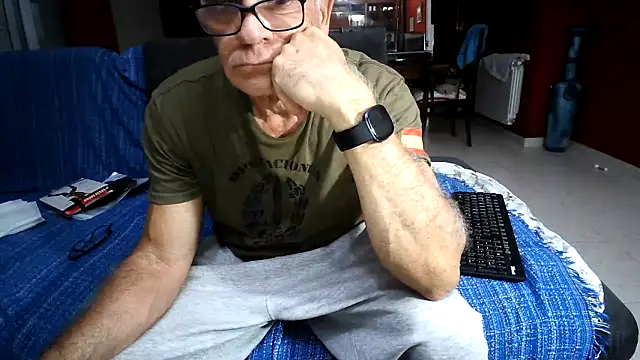 maduroguapo online show from October 1, 2025, 9:54 pm