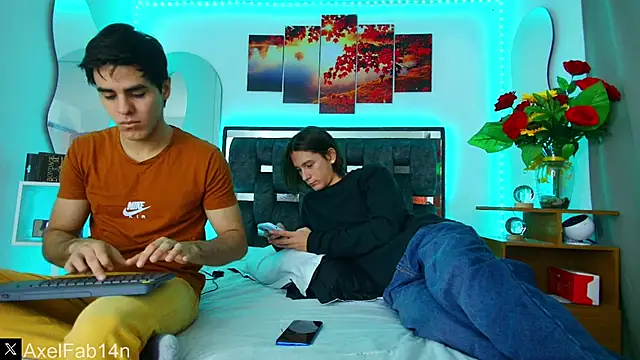 Snapshot of Alex_and_Fabian chatting on February 22, 2025, 6:41 pm Alex and Fabian online show from February 22, 2025, 6:41 pm