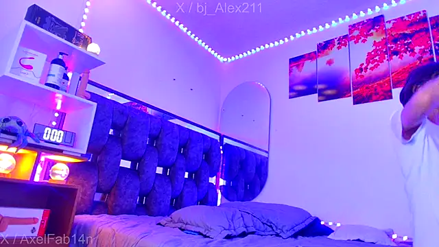 Snapshot of Alex_and_Fabian chatting on November 23, 2025, 8:41 pm Alex and Fabian online show from November 23, 2025, 8:41 pm