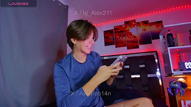 Alex and Fabian online show from July 22, 2026, 4:37 am