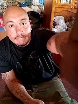 Snapshot of wilsons12 chatting on November 4, 2025, 6:18 pm wilsons12 online show from November 4, 2025, 6:18 pm