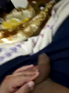 Snapshot of Sunnyoberoi01111 chatting on February 3, 2025, 9:19 am Sunnyoberoi01111 online show from February 3, 2025, 9:19 am