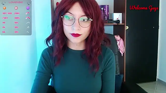 Snapshot of Celeste_Ford_18 chatting on November 13, 2025, 11:03 pm Celeste Ford 18 online show from November 13, 2025, 11:03 pm