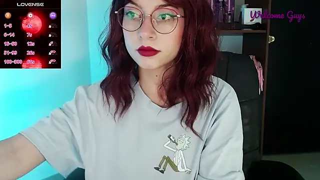 Snapshot of Celeste_Ford_18 chatting on November 23, 2025, 11:04 pm Celeste Ford 18 online show from November 23, 2025, 11:04 pm