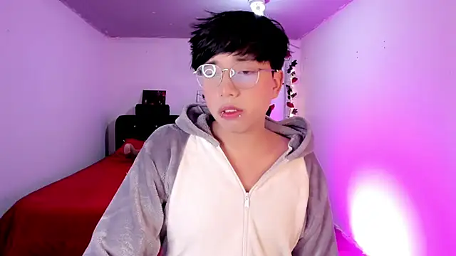 Snapshot of AnggelONfiree chatting on November 20, 2025, 3:39 am AnggelONfiree online show from November 20, 2025, 3:39 am