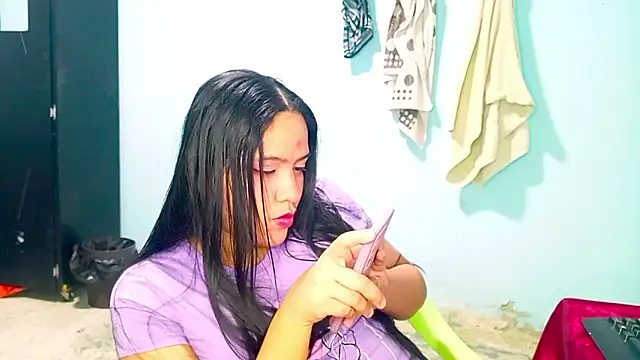 fenixonfire  online show from March 13, 2026, 10:05 pm