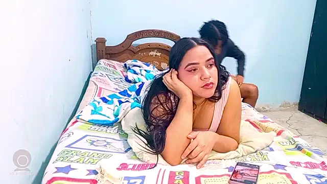 fenixonfire  online show from March 15, 2026, 10:05 pm