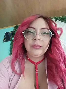 madelaine- online show from June 18, 2026, 6:01 pm