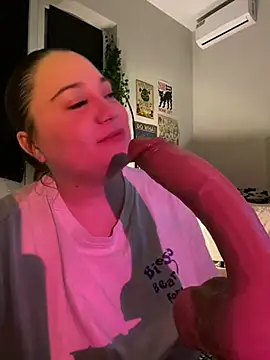 DaisyBooom online show from January 10, 2025, 7:00 pm