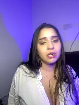 Snapshot of valentina_jonnes1 chatting on December 17, 2025, 7:36 am valentina jonnes1 online show from December 17, 2025, 7:36 am